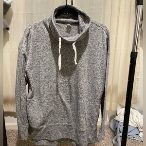 Old navy active mock turtleneck sweatshirts size large